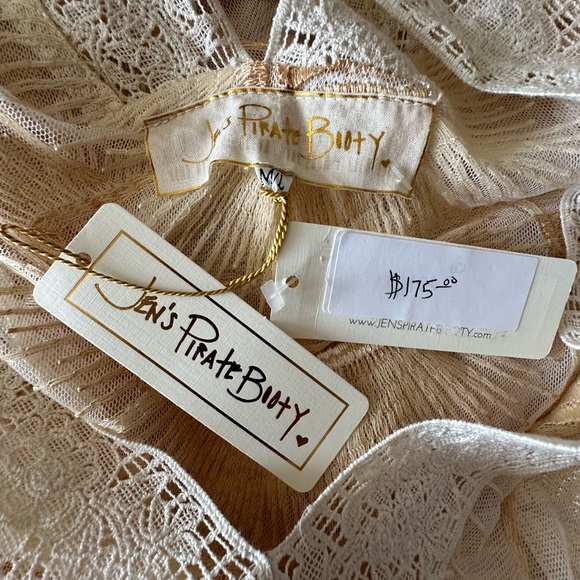 NWT Jen’s Pirate Bootie Gold & Cream Kaftan/Cover-Up Size M/L - Picture 3 of 4